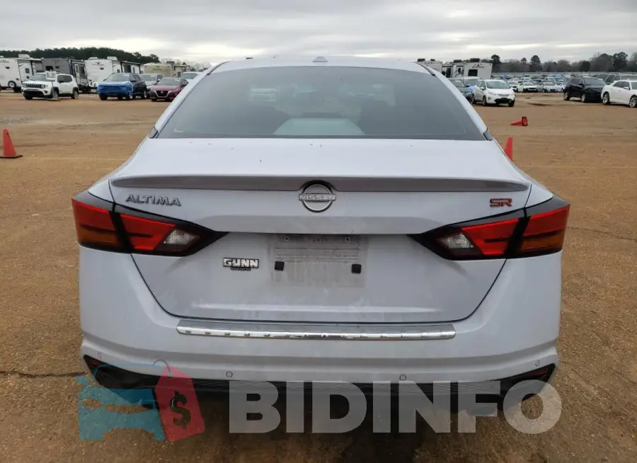 1N4BL4CV5PN342142 Photo# 6