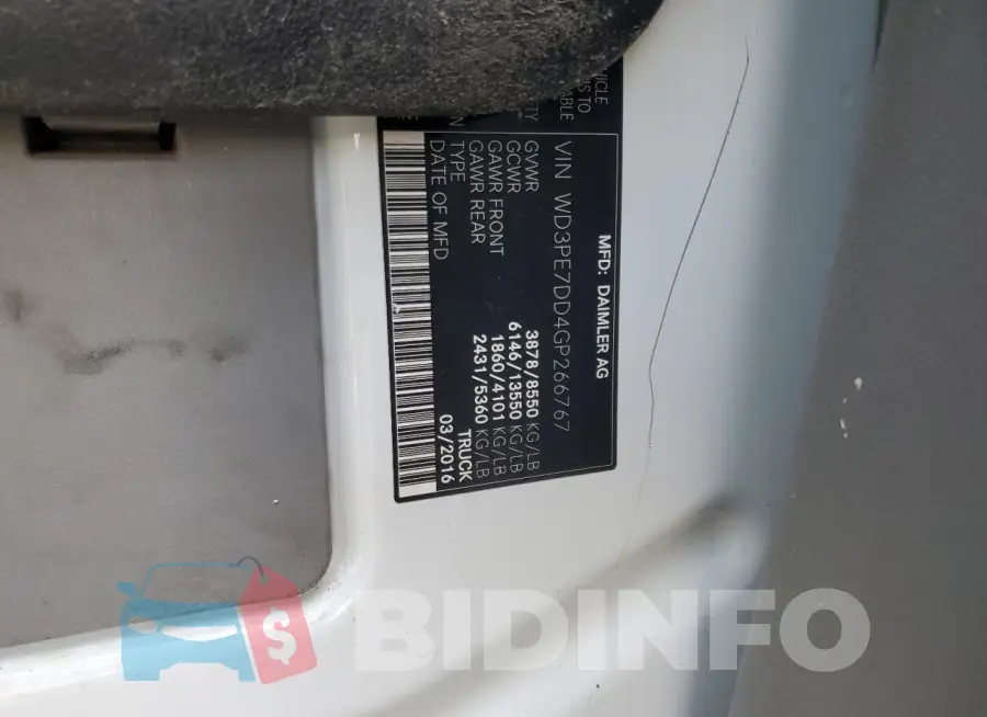 WD3PE7DD4GP266767 Photo# 13