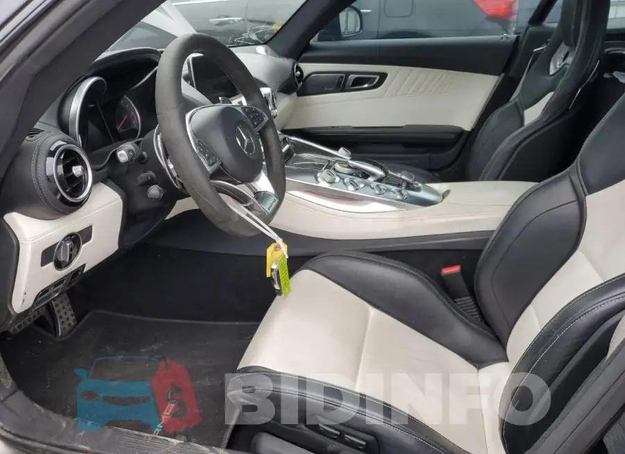 WDDYJ7JA9GA006390 Photo# 7