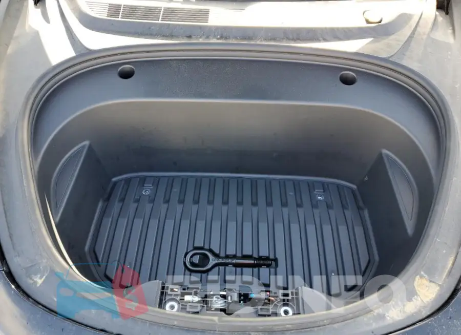5YJ3E1EC9NF130911 Photo# 11
