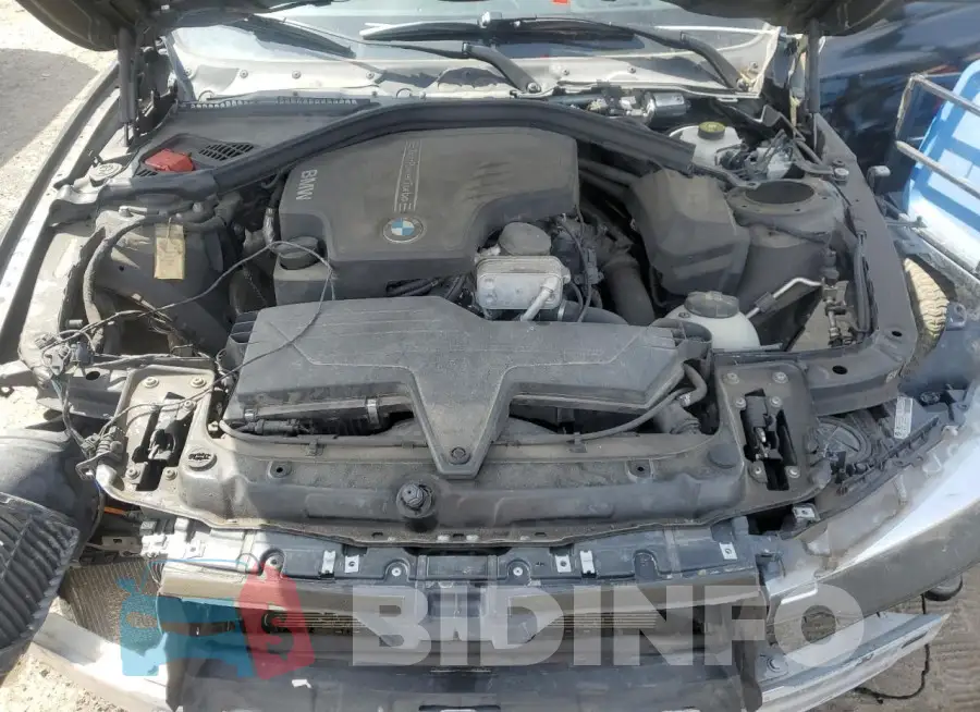 WBA8E3G52GNT80895 Photo# 11