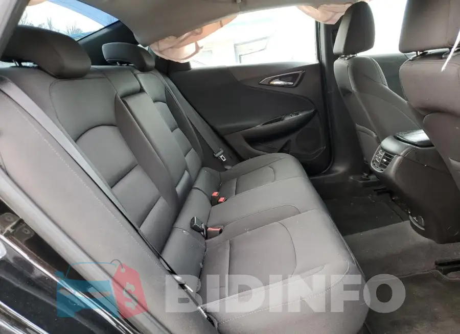 1G1ZD5ST5JF142271 Photo# 10