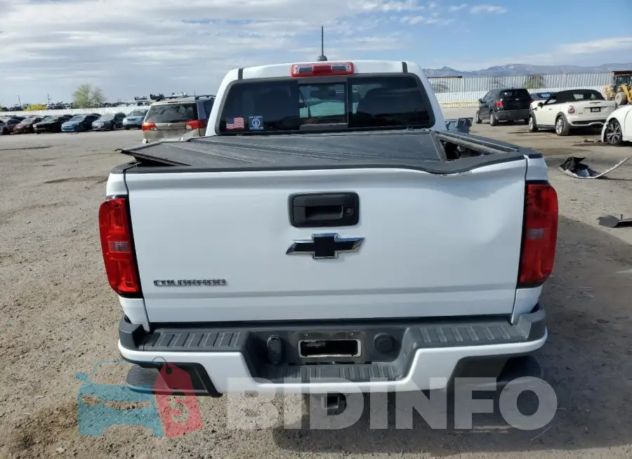 1GCPTDE18J1100261 Photo# 6