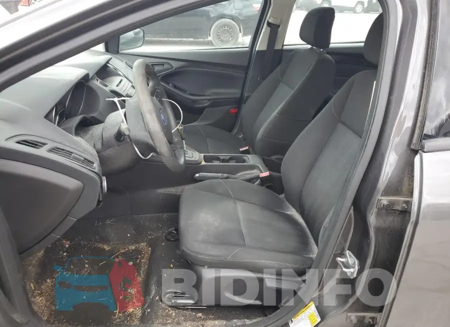 1FADP3E28GL208277 Photo# 7