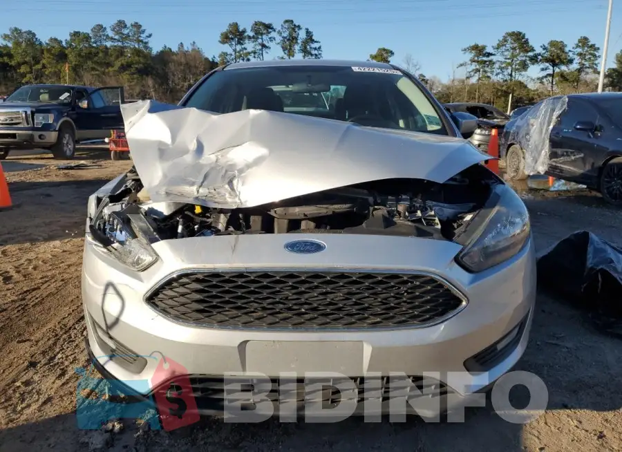 1FADP3F24GL332285 Photo# 5