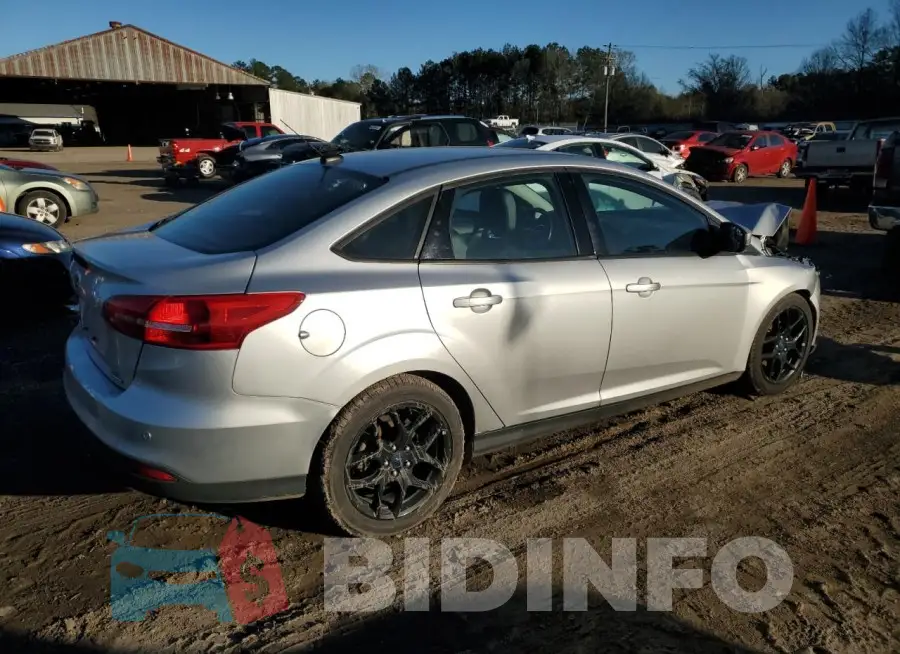 1FADP3F24GL332285 Photo# 3