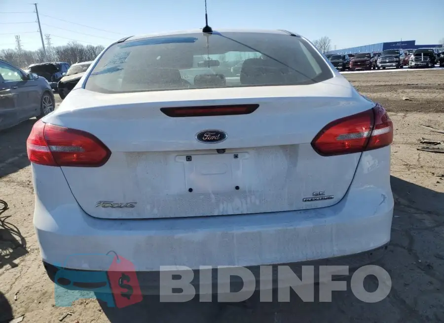 1FADP3F25GL229635 Photo# 6
