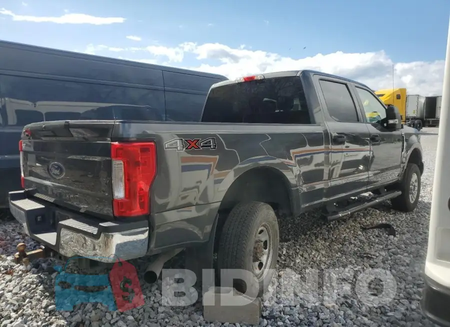 1FT7W2B66JEB00540 Photo# 3