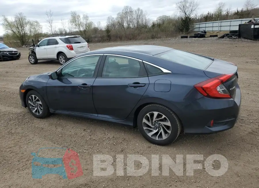 19XFC2F70GE072948 Photo# 2