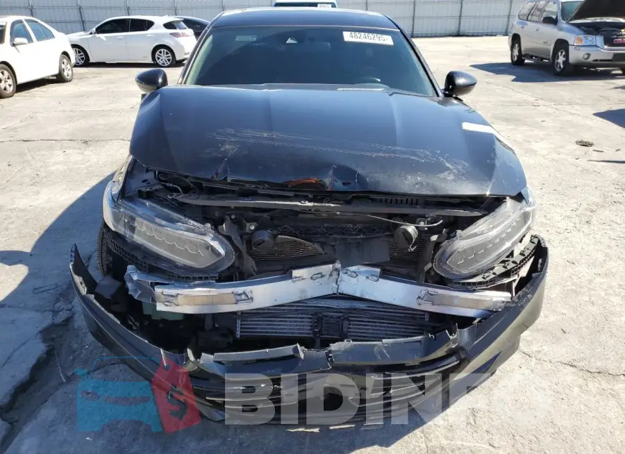 1HGCV2F37MA032618 Photo# 5