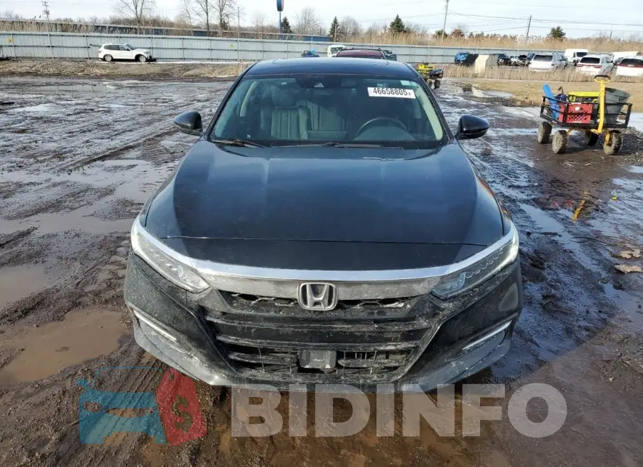 1HGCV3F5XLA010702 Photo# 5