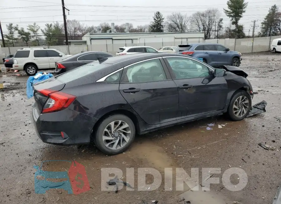 2HGFC2F75HH542043 Photo# 3