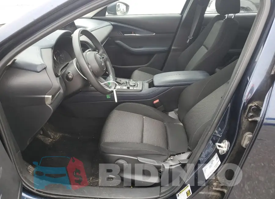 3MVDMBBL8LM112120 Photo# 7