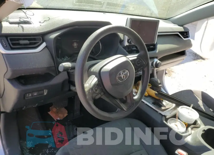 2T3P1RFV1RC432884 Photo# 8
