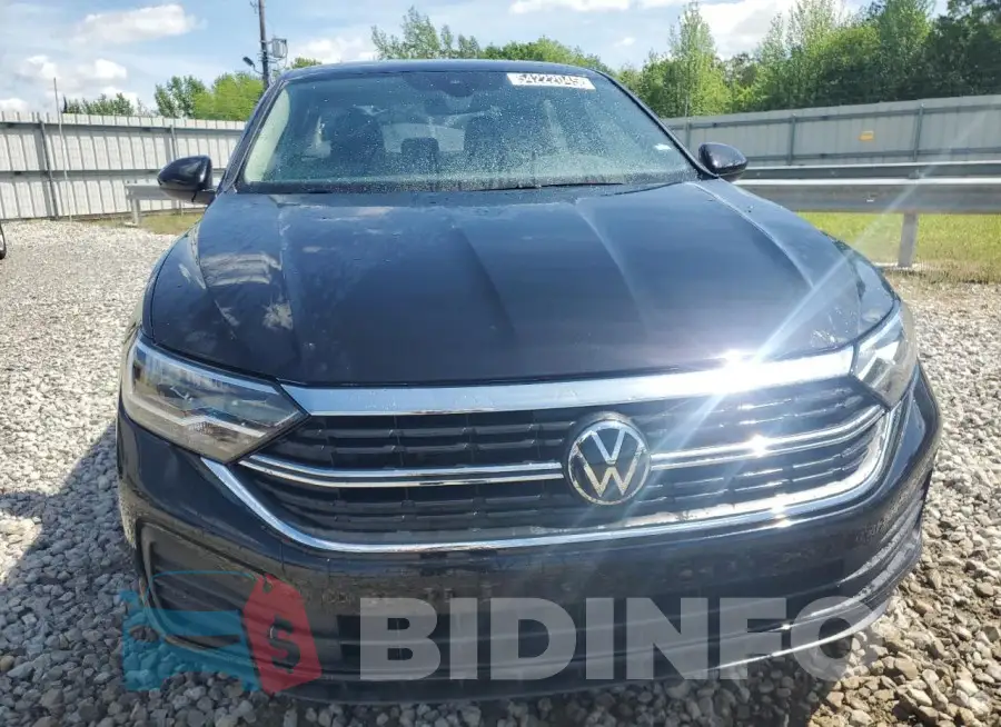 3VW5M7BU5RM091857 Photo# 5