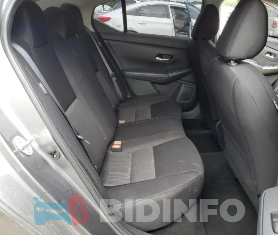 3N1AB8CVXPY281182 Photo# 10