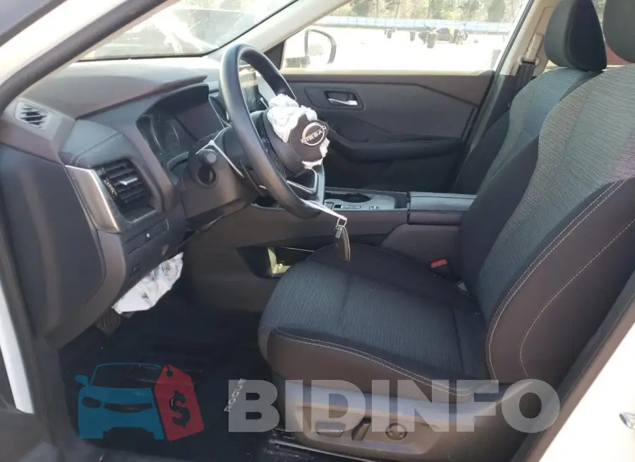 5N1BT3BA9PC758527 Photo# 7