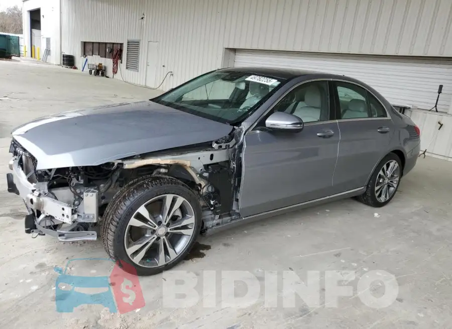 WDDWF4JB2GR156830 Photo# 1