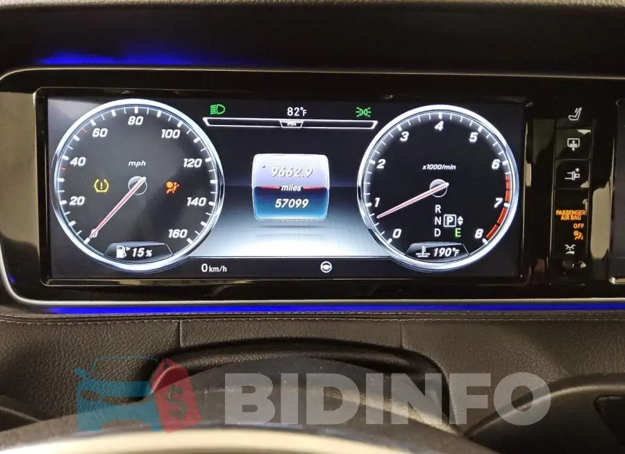 WDDXJ8FB4GA017056 Photo# 9
