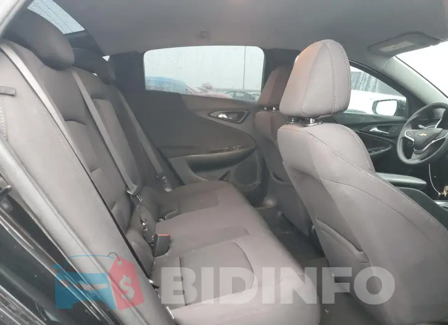 1G1ZD5ST8NF174718 Photo# 10