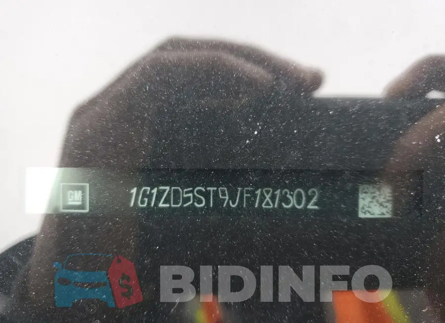 1G1ZD5ST9JF181302 Photo# 13