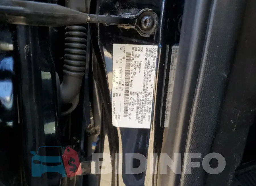 1FADP3E21GL329443 Photo# 12