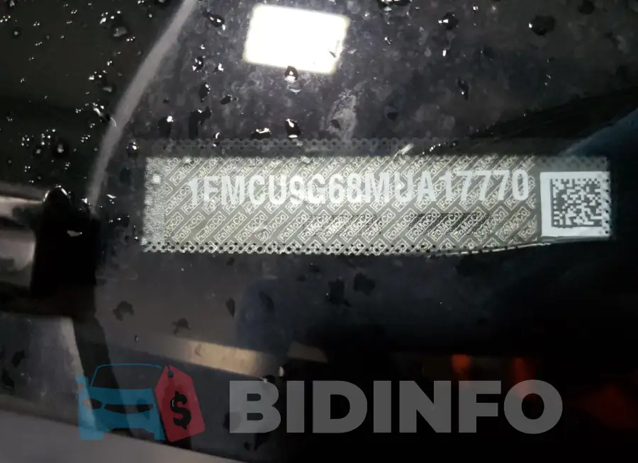 1FMCU9G68MUA17770 Photo# 13