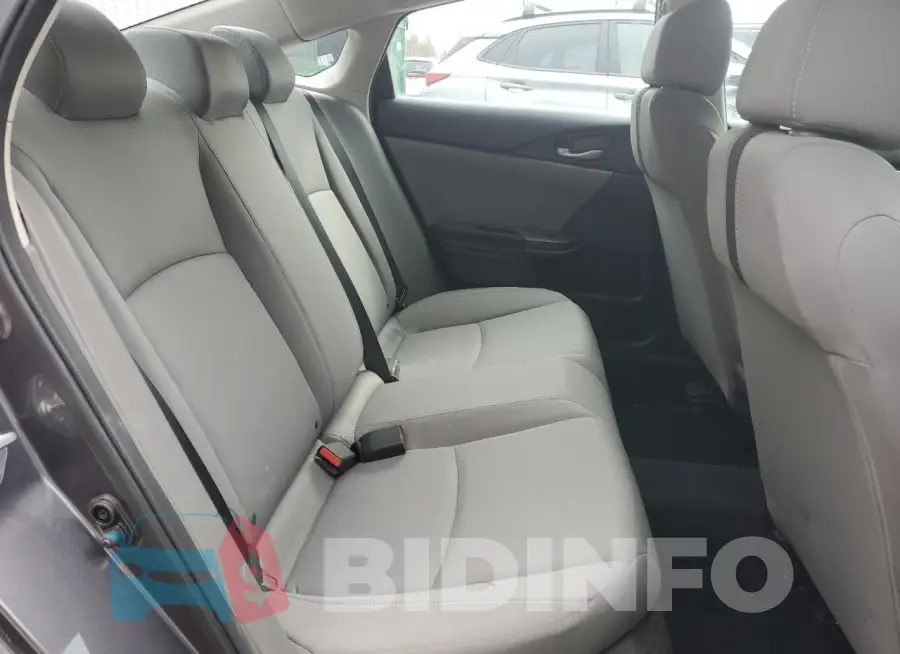 19XFC2F50HE204199 Photo# 10
