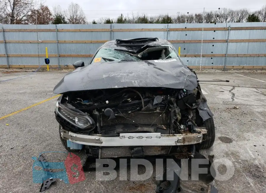 1HGCV2F58JA018191 Photo# 5