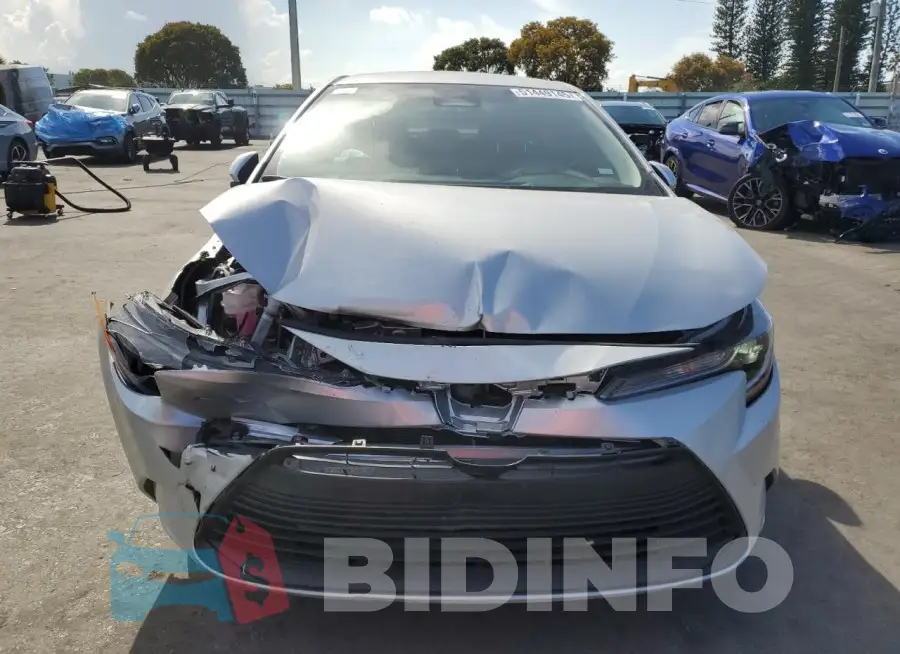 5YFB4MDE6RP210423 Photo# 5