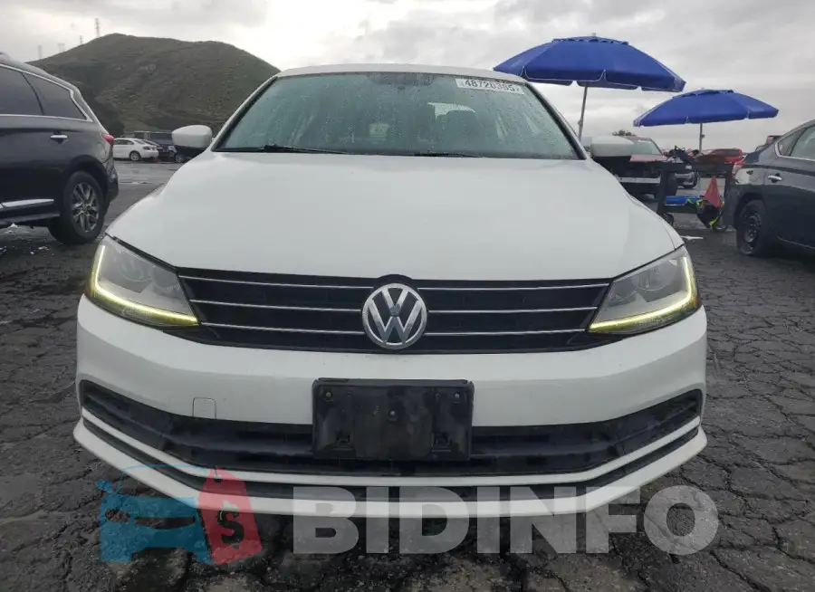 3VW2B7AJ2HM257055 Photo# 5
