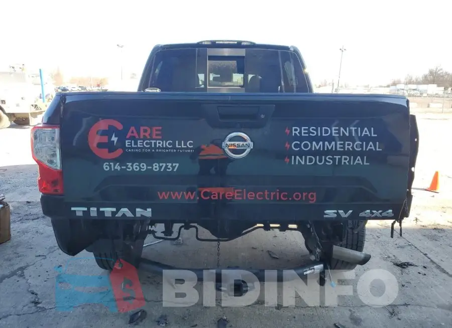 1N6AA1ED4MN520744 Photo# 6