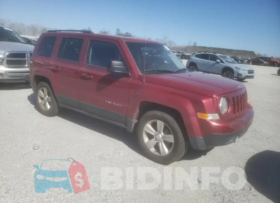 1C4NJPBB1GD676986 Photo# 4