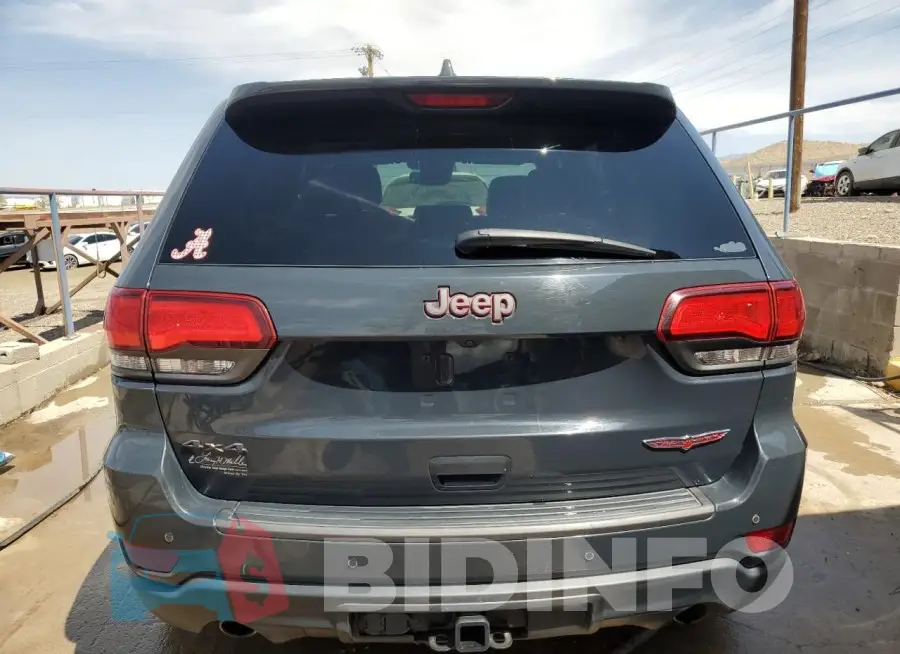 1C4RJFLT6JC328715 Photo# 6