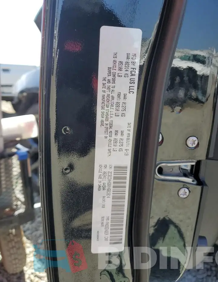 2C3CDXHG6KH681814 Photo# 13