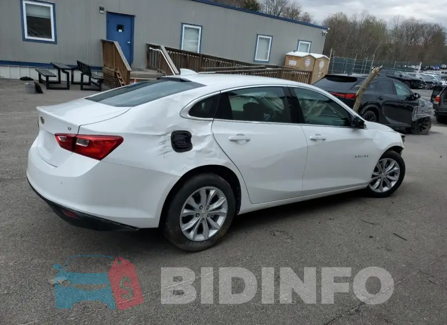 1G1ZD5STXSF141313 Photo# 3