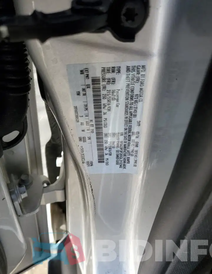 1FADP3F20GL312342 Photo# 12