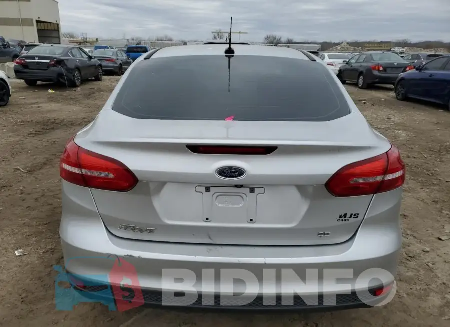 1FADP3F24GL273626 Photo# 6