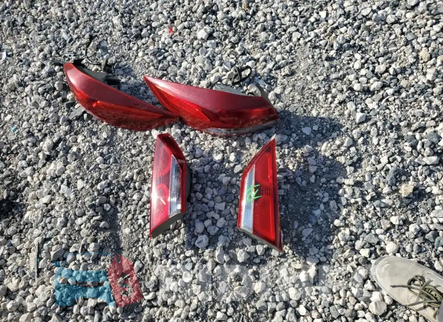 5NPD84LFXJH310470 Photo# 12