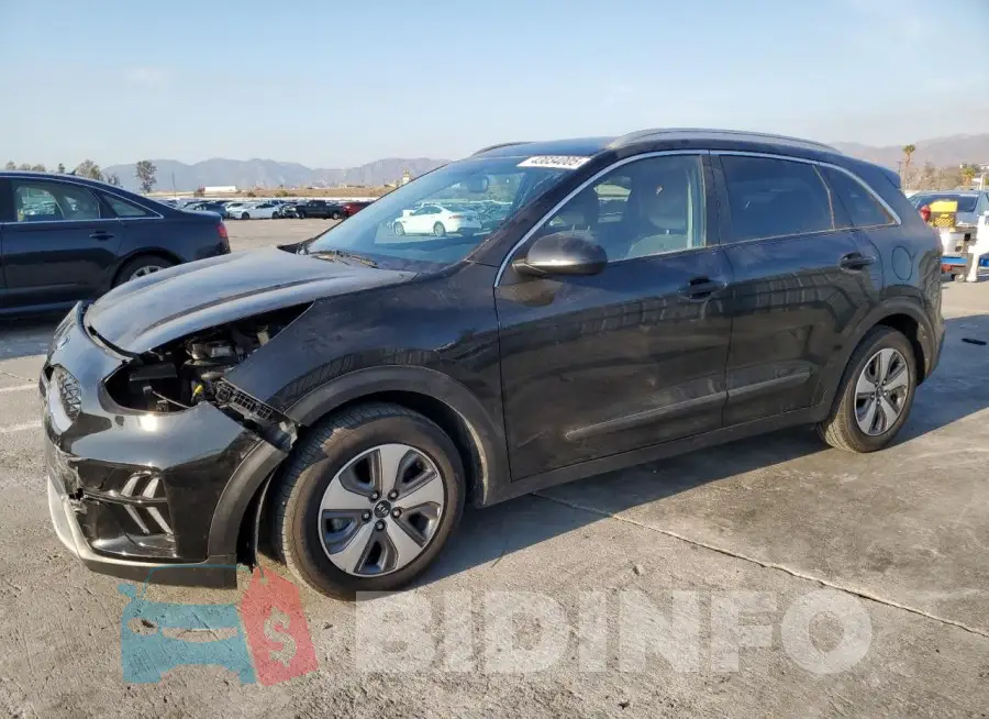KNDCB3LC5M5471746 Photo# 1