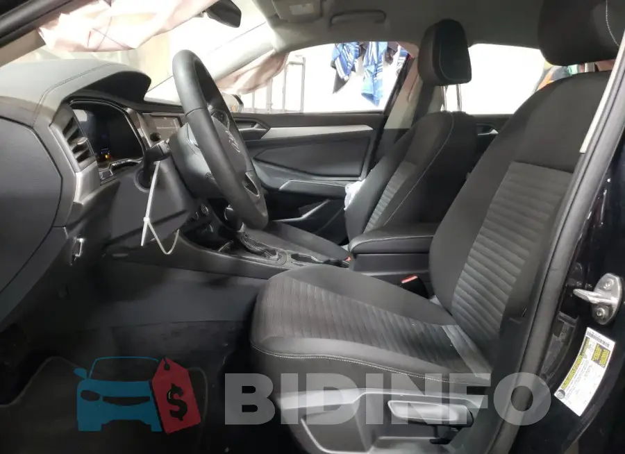 3VW5M7BU2RM075082 Photo# 7