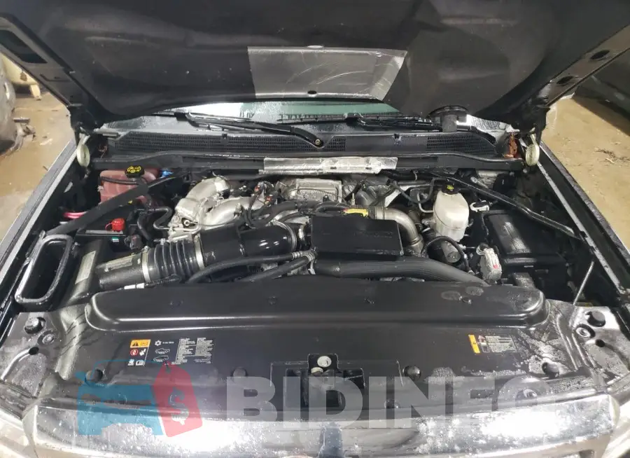 1GT12SEY2KF219941 Photo# 11