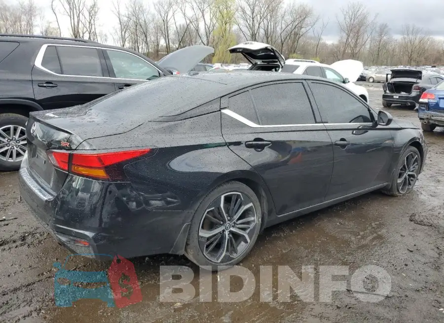 1N4BL4CV1PN388518 Photo# 3