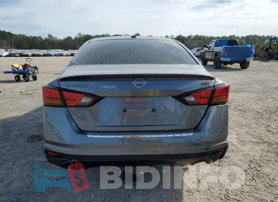 1N4BL4CV9PN322587 Photo# 6