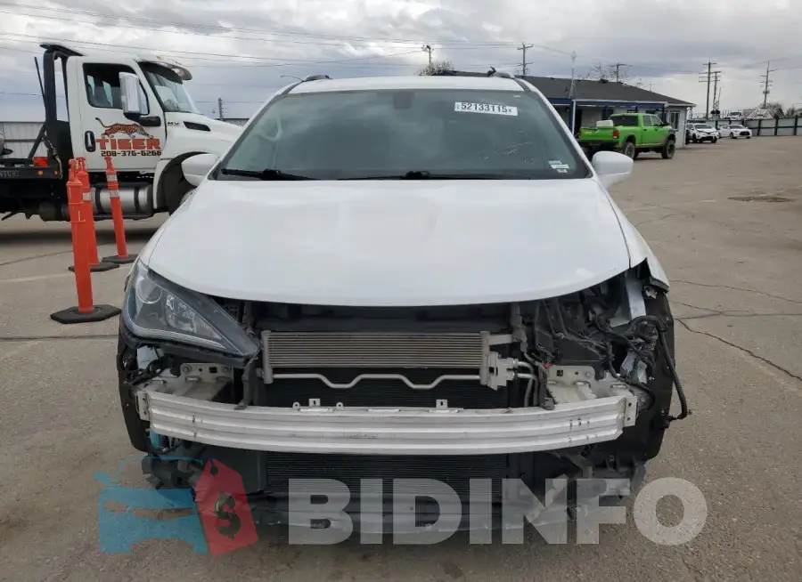 2C4RC1EG6LR173154 Photo# 5