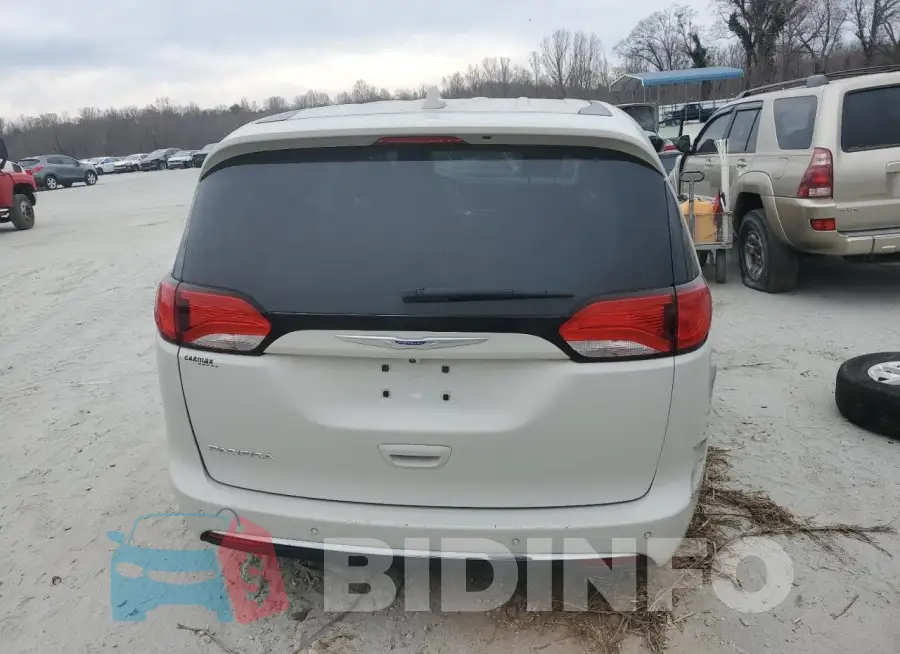 2C4RC1FG5LR152522 Photo# 6