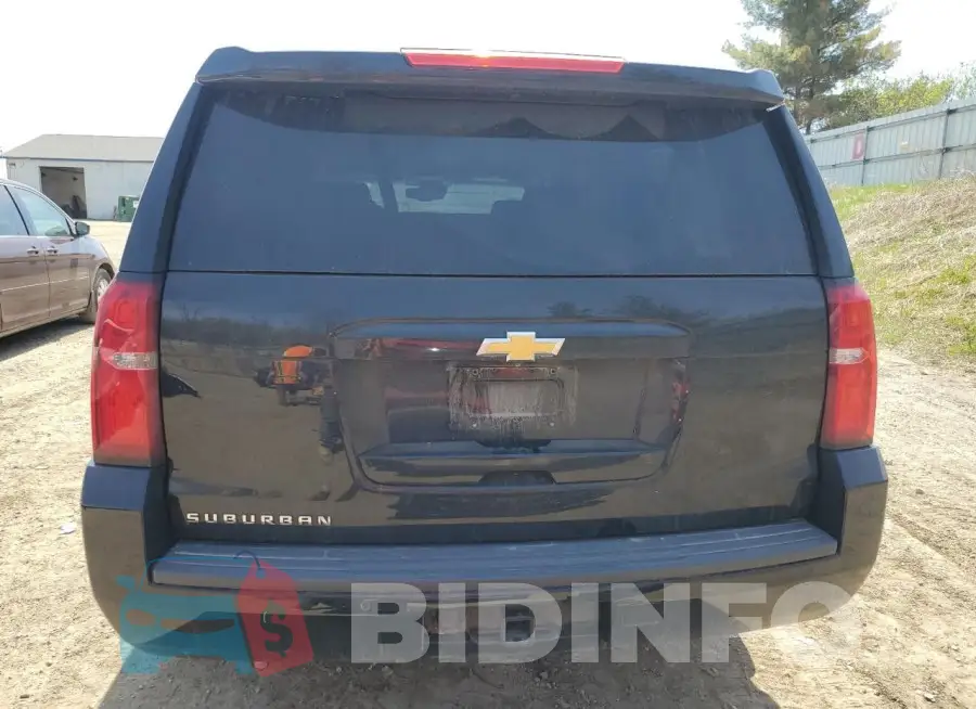 1GNSKHKC4GR450031 Photo# 6
