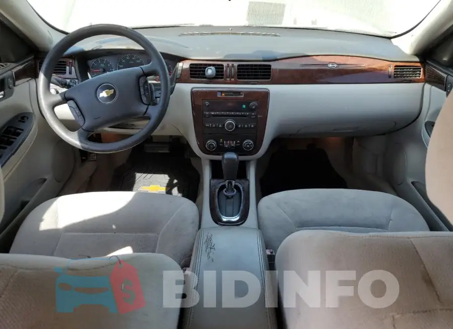 2G1WB5E35G1108982 Photo# 8