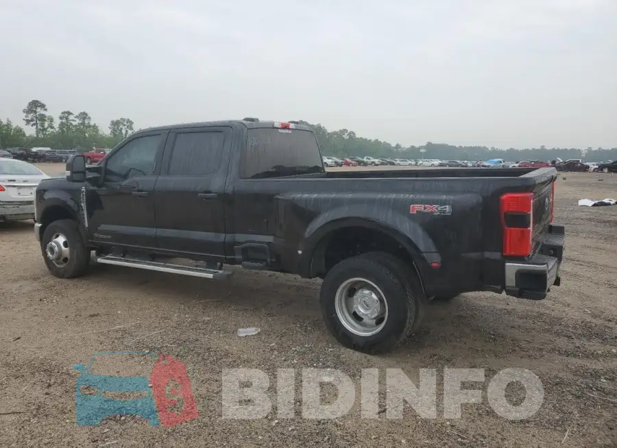 1FT8W3DT4RED83562 Photo# 2