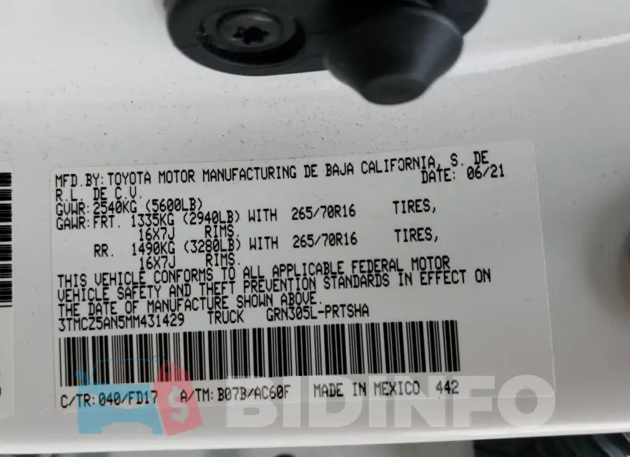 3TMCZ5AN5MM431429 Photo# 12